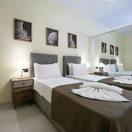 Perion Stone Apartment Sea Front Kolymbari Exterior photo