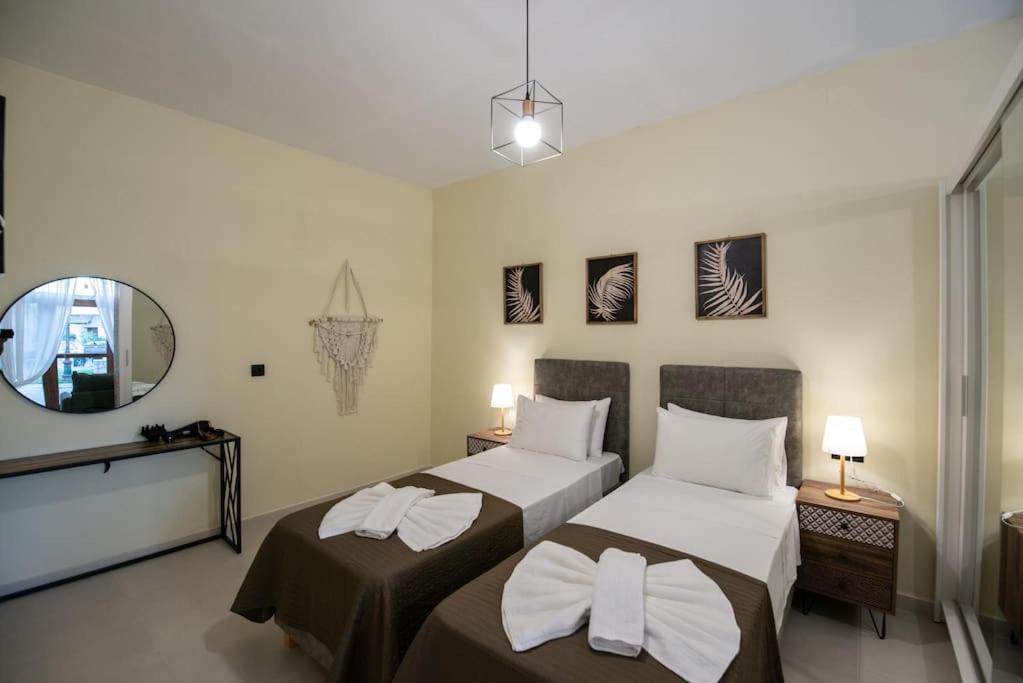 Perion Stone Sea Front Apartament Kolimvari