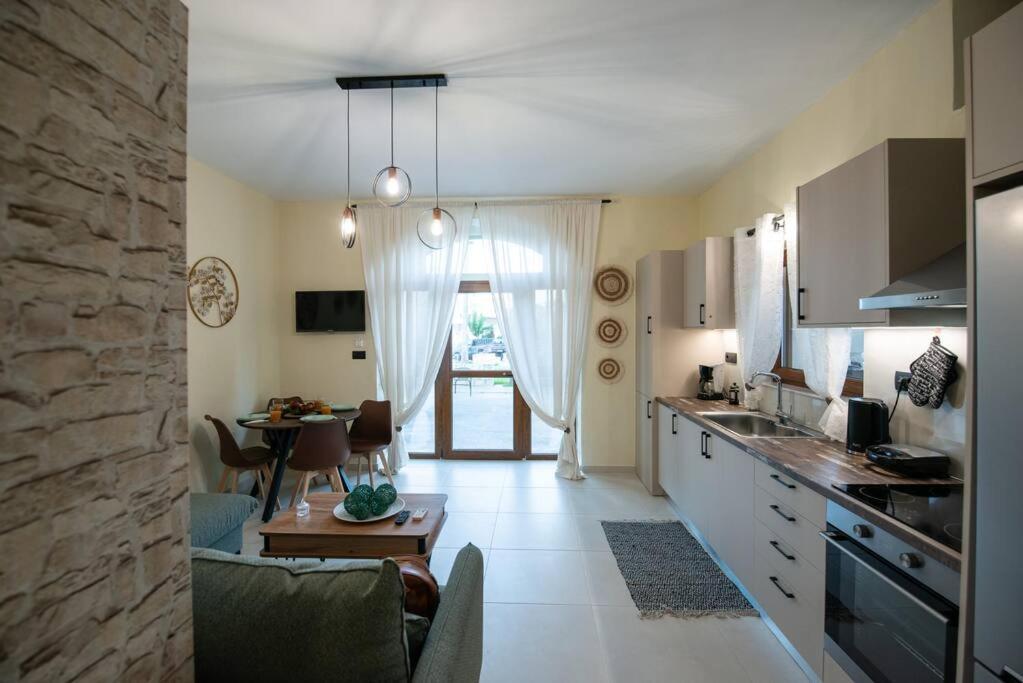 Apartment Perion Stone Sea Front Kolymbari